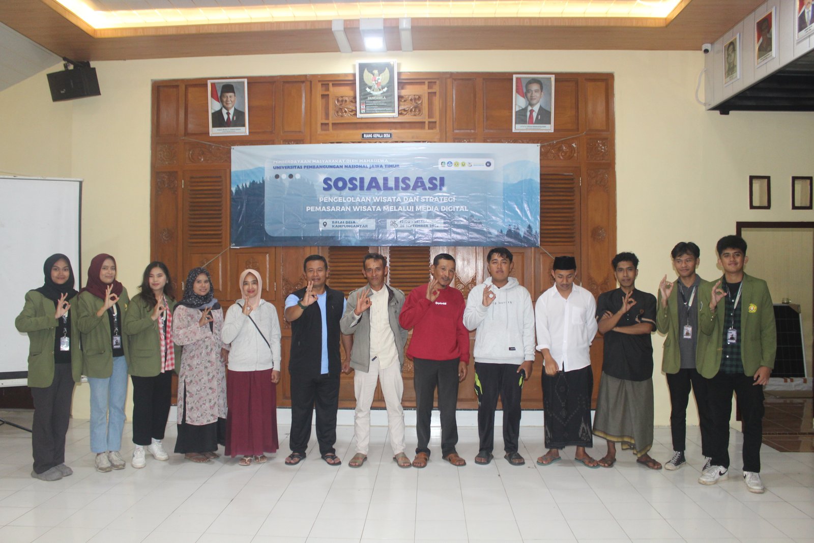 Sosialisasi Mahasiswa UPNVJT Mengenai Pengelolaan dan Strategi Pemasaran Wisata Melalui Media Digital